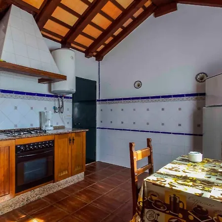 Gemuetliches Fuer 8 Personen Holiday home