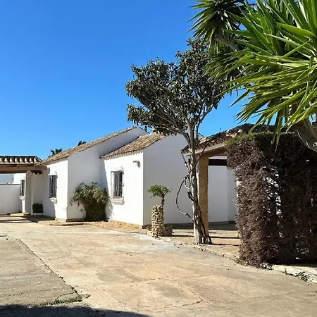 Holiday home Gemuetliches Fuer 8 Personen Conil De La Frontera